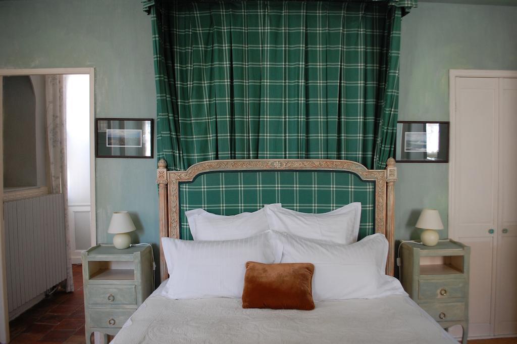 Maison Conti Bed and Breakfast Montmirail  Camera foto